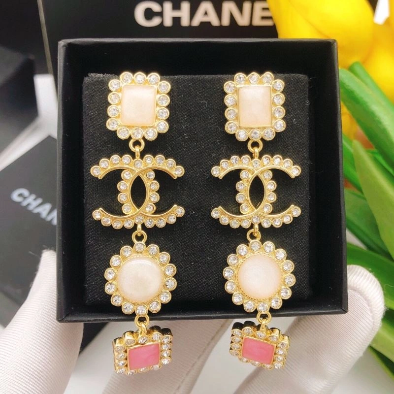 Chanel Earrings Compact 230649