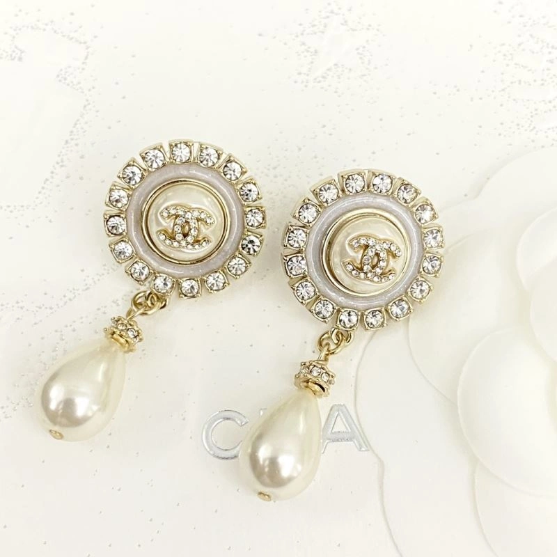 Sporty Chanel Earrings 230694