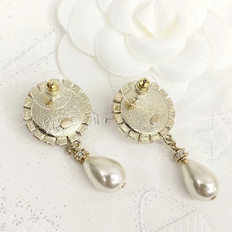 Sporty Chanel Earrings 230694