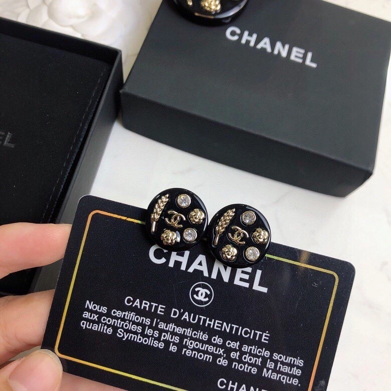 Chanel Earrings WrinkleFree 230635