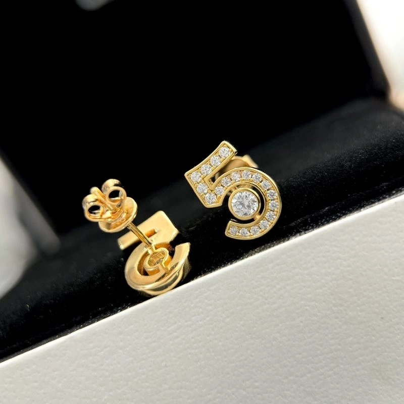 Soft Chanel Earrings 230632