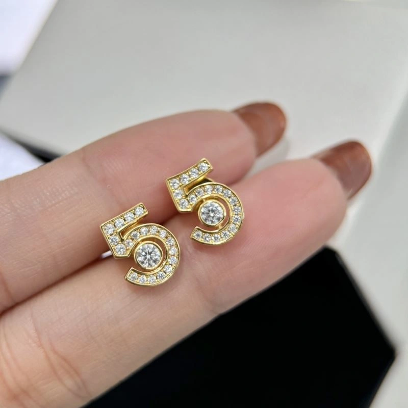 Soft Chanel Earrings 230632