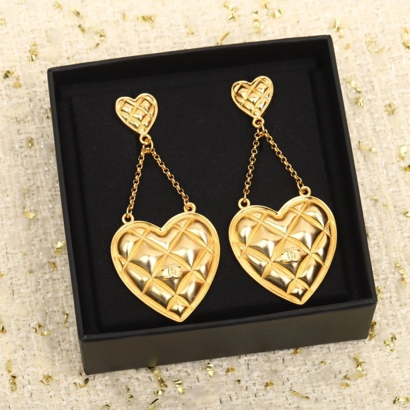 Chanel Earrings Packable 230652