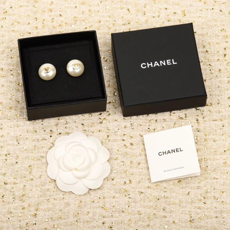 Tailored Chanel Earrings 230626