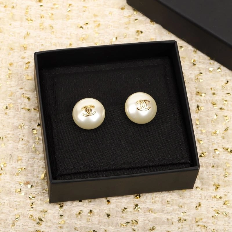 Tailored Chanel Earrings 230626
