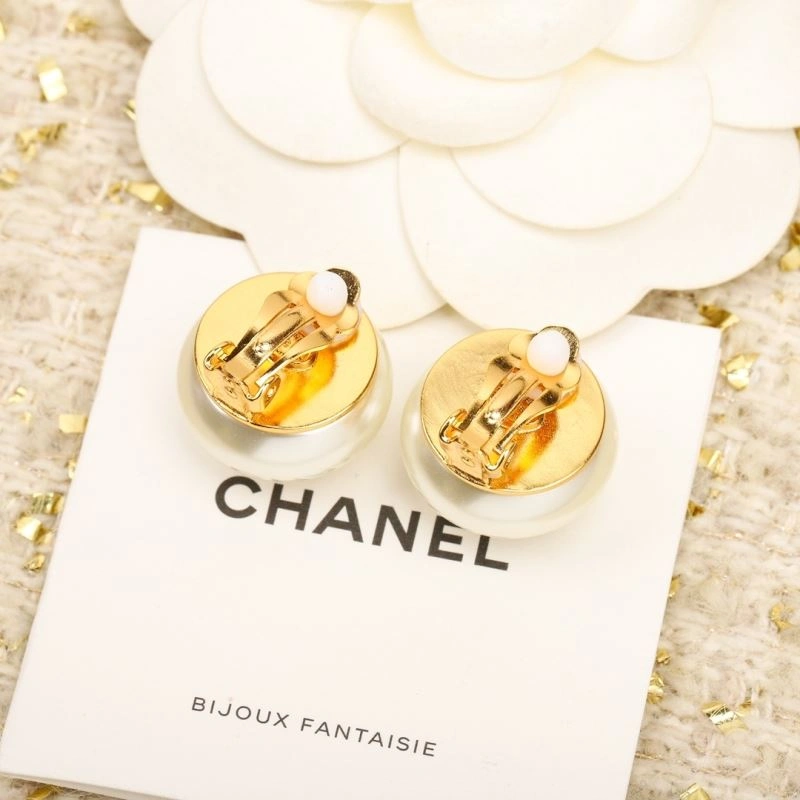Tailored Chanel Earrings 230626