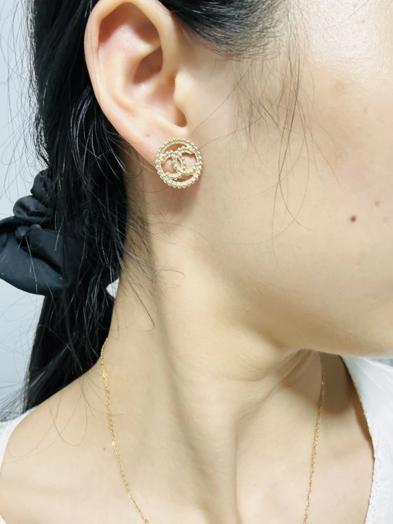 Modern Chanel Earrings 230670
