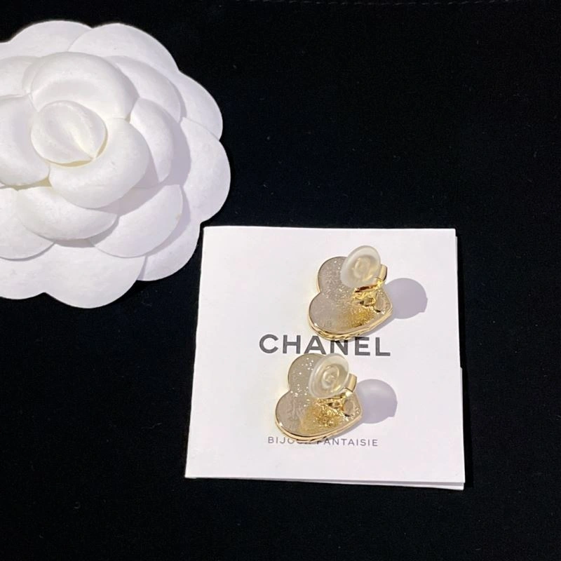 Minimalist Chanel Earrings 230617