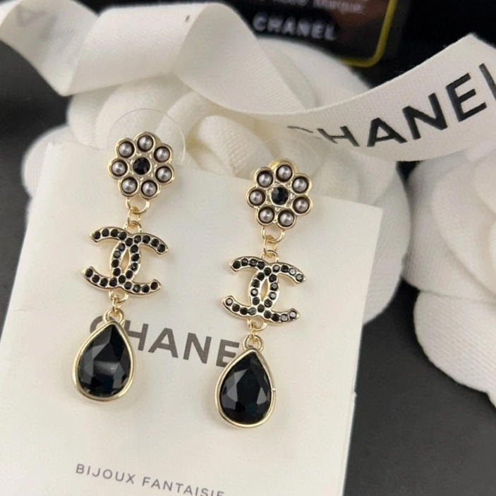 FashionForward Chanel Earrings 230614