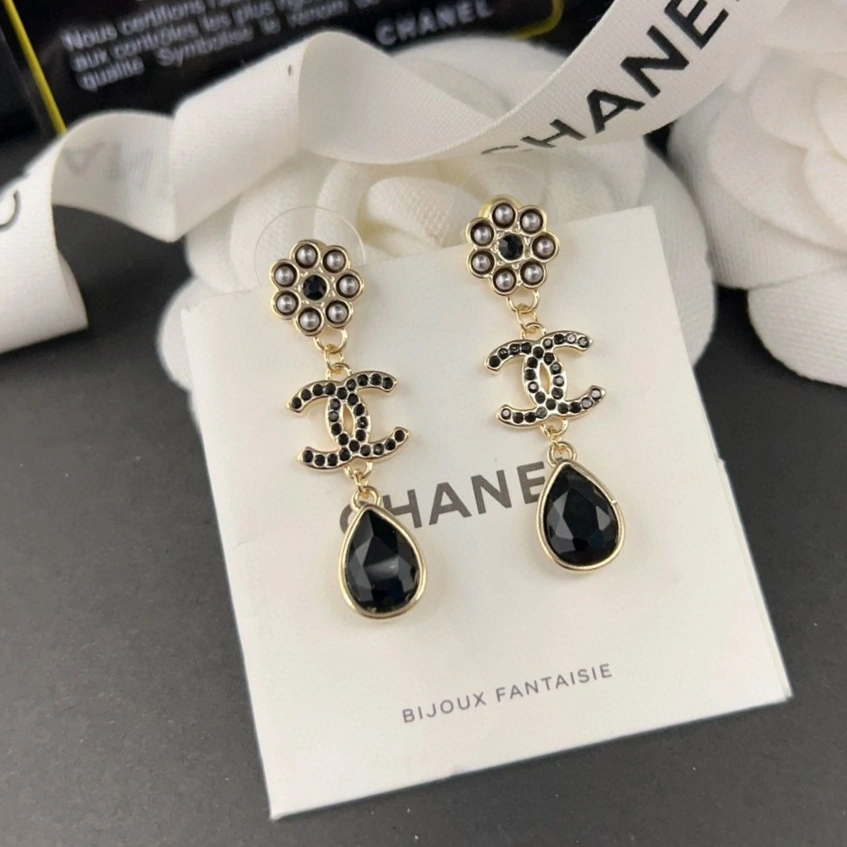 FashionForward Chanel Earrings 230614