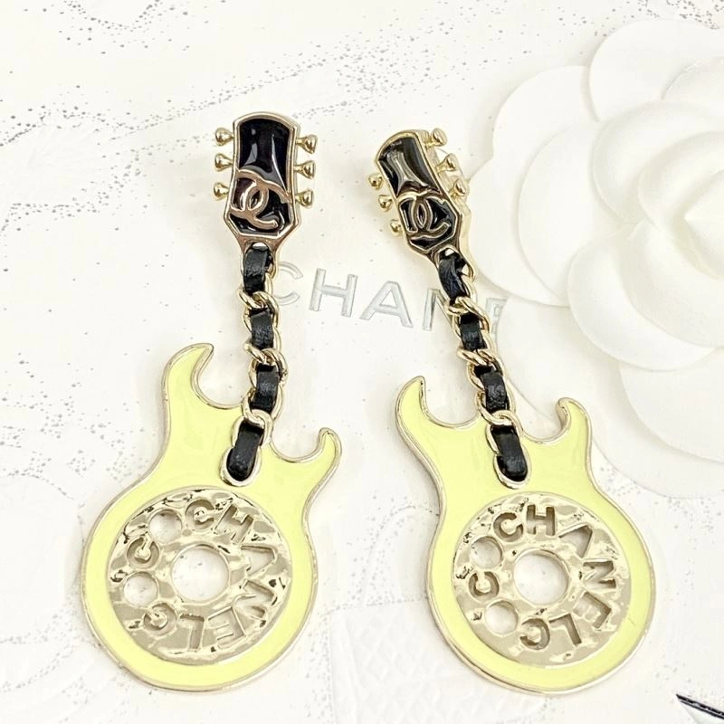 Lightweight Chanel Earrings 230615