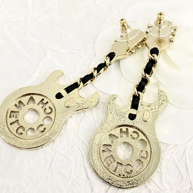 Lightweight Chanel Earrings 230615