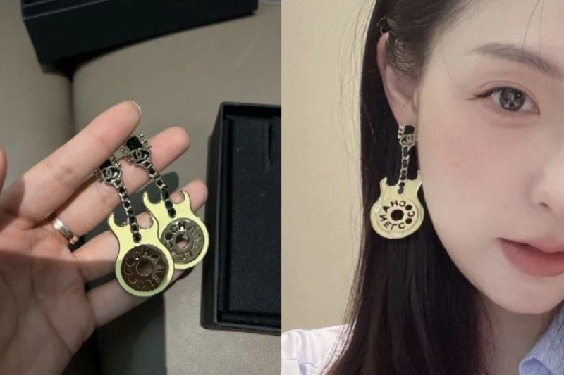 Lightweight Chanel Earrings 230615