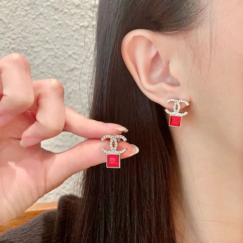Tailored Chanel Earrings 230608