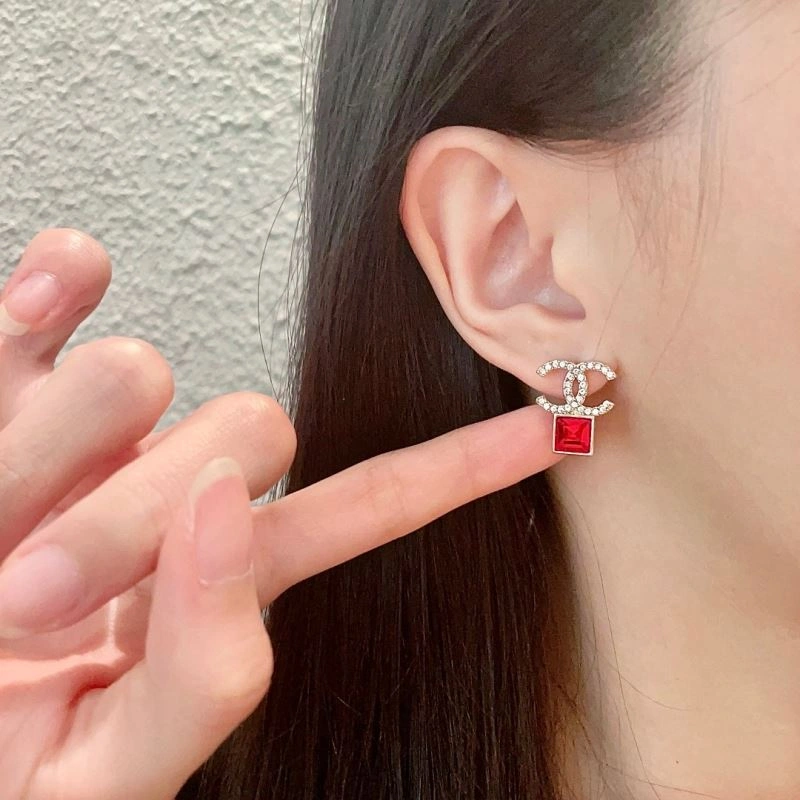 Tailored Chanel Earrings 230608
