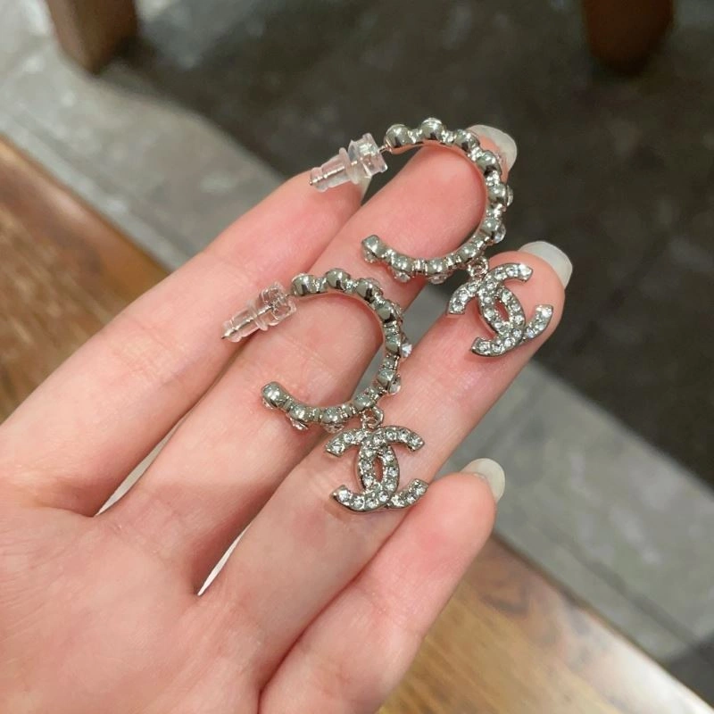 Chanel Earrings WrinkleFree 230645