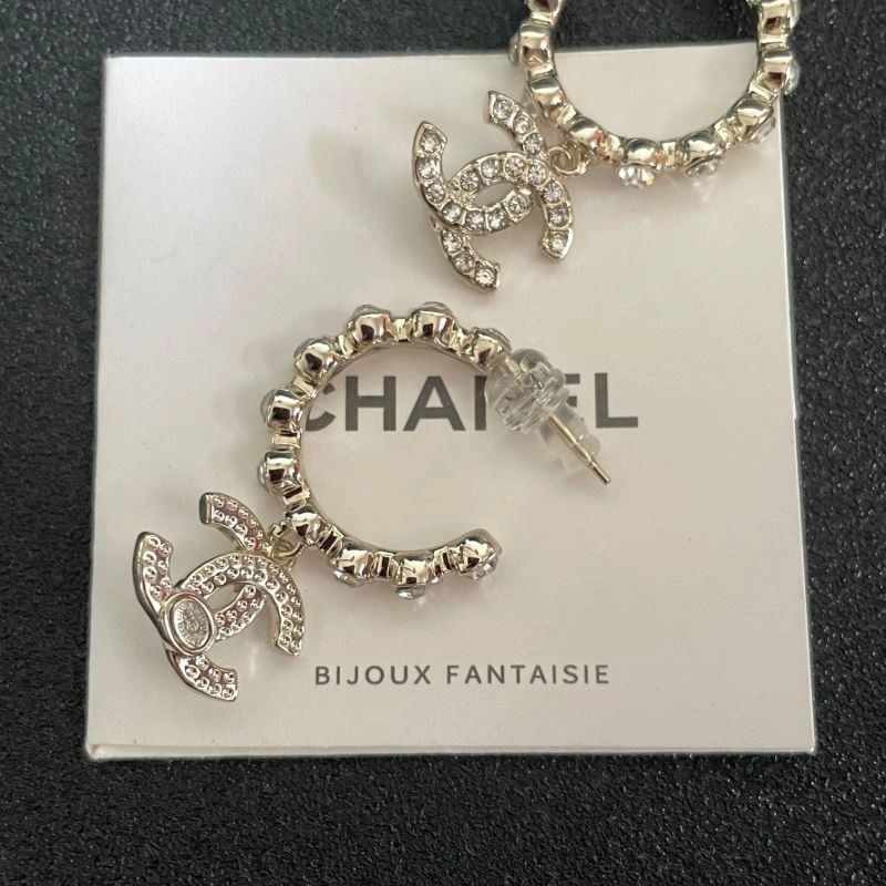 Chanel Earrings WrinkleFree 230645