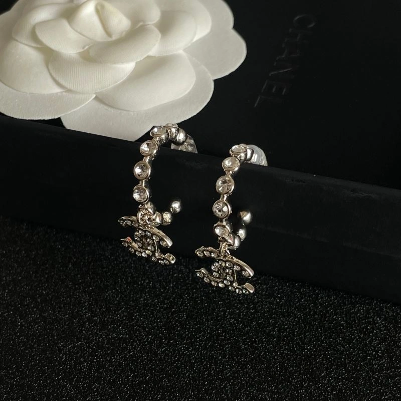 Chanel Earrings WrinkleFree 230645