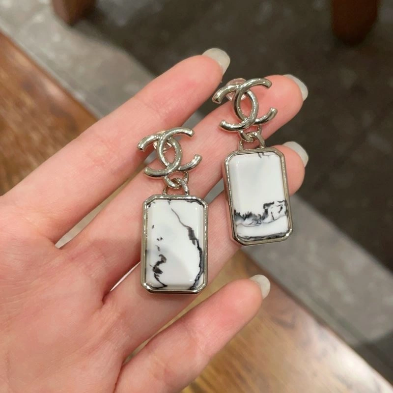 Chanel Earrings Efficient 230623