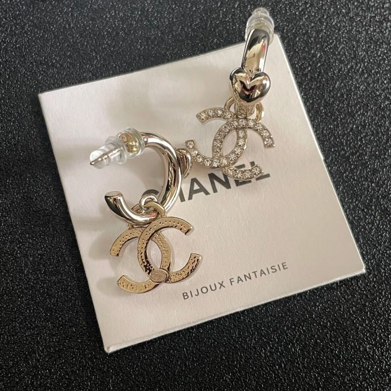 Chanel Earrings Stretchable 230663