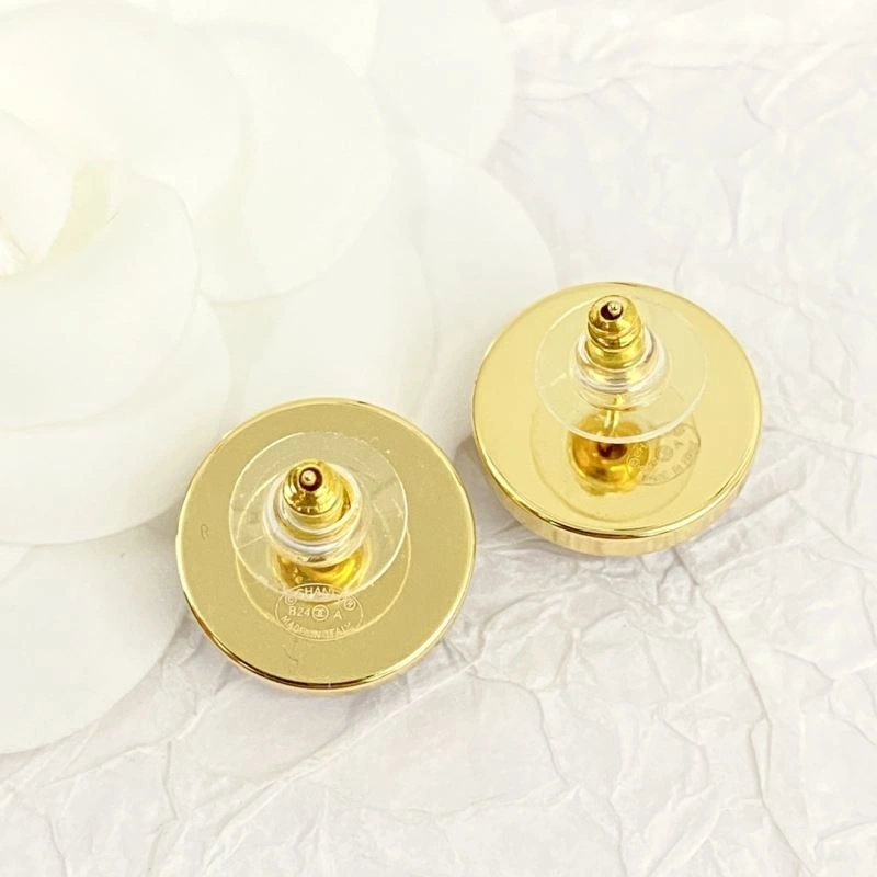 Chanel Earrings Vibrant 230609