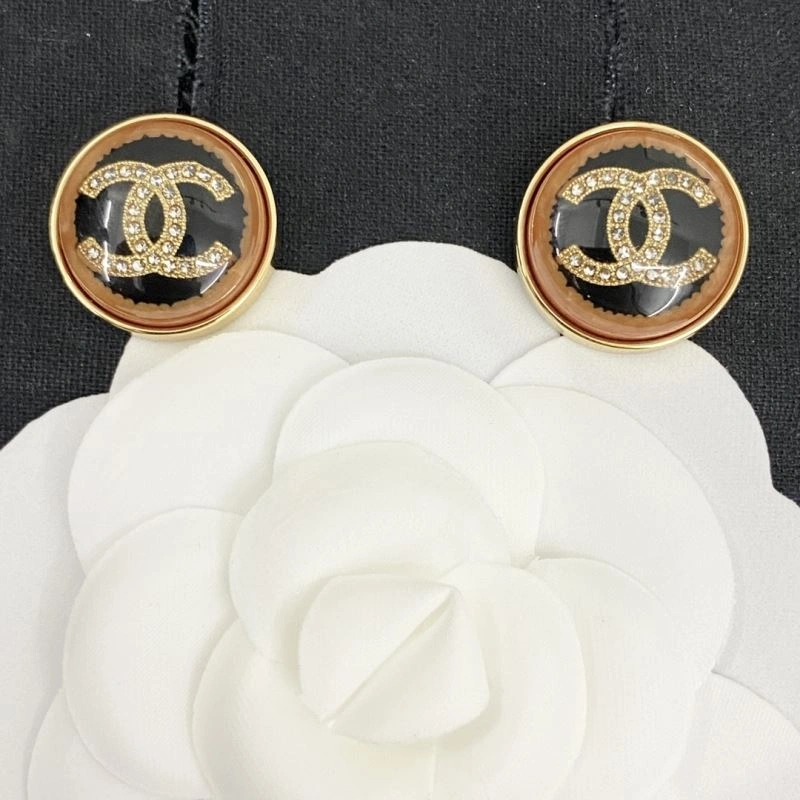Chanel Earrings Vibrant 230609