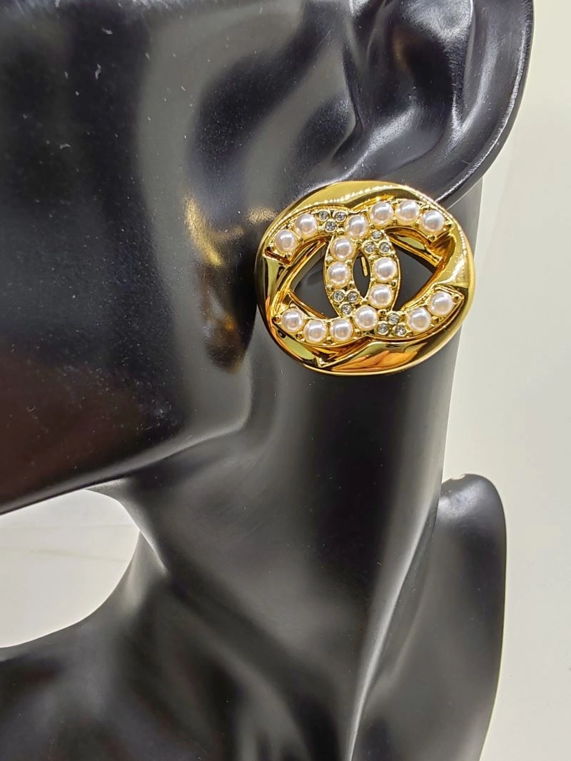 Chanel Earrings Minimalist 230606