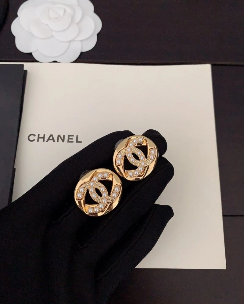 Chanel Earrings Minimalist 230606