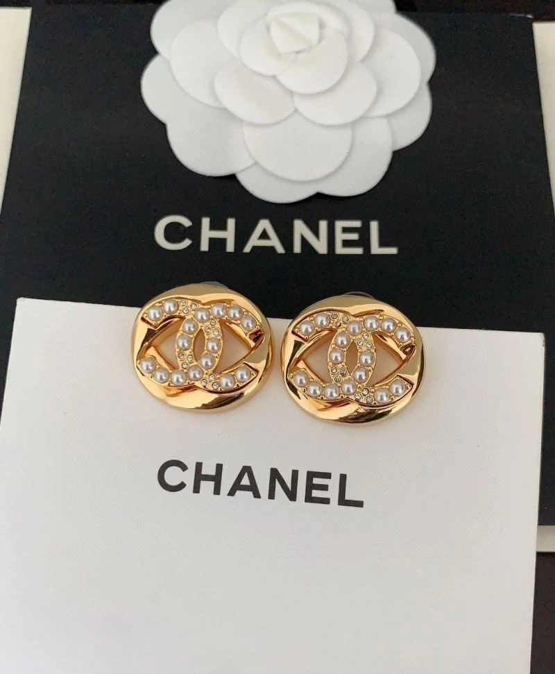 Chanel Earrings Minimalist 230606