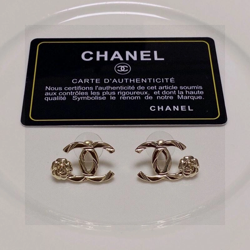 Chanel Earrings Chic 230600