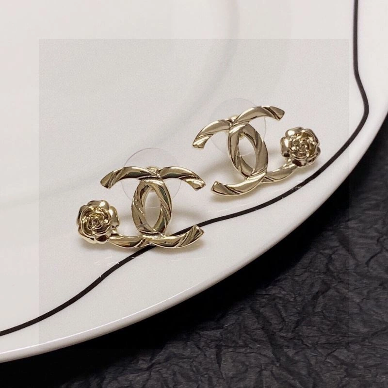 Chanel Earrings Chic 230600