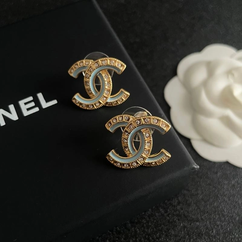 Refined Chanel Earrings 230597