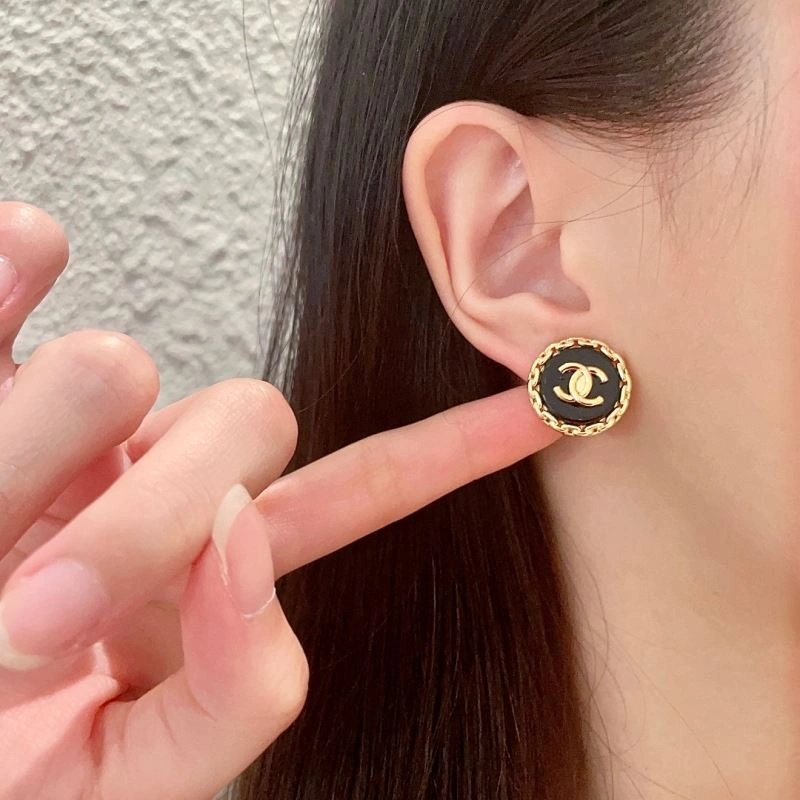 Chanel Earrings Tailored 230603