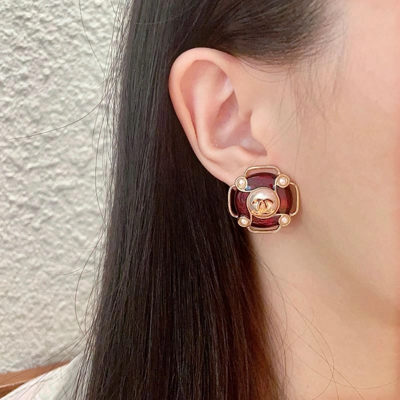 Chanel Earrings Practical 230678