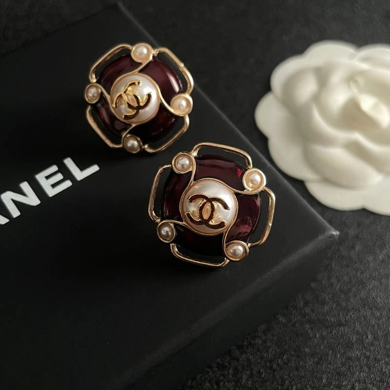 Chanel Earrings Practical 230678
