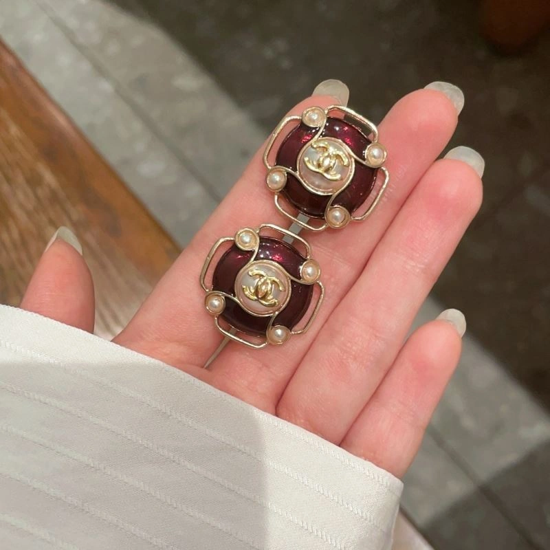 Chanel Earrings Practical 230678
