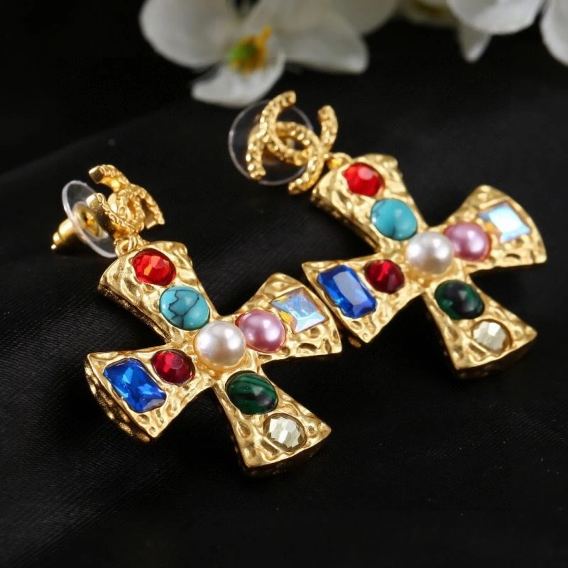 Versatile Chanel Earrings 230665