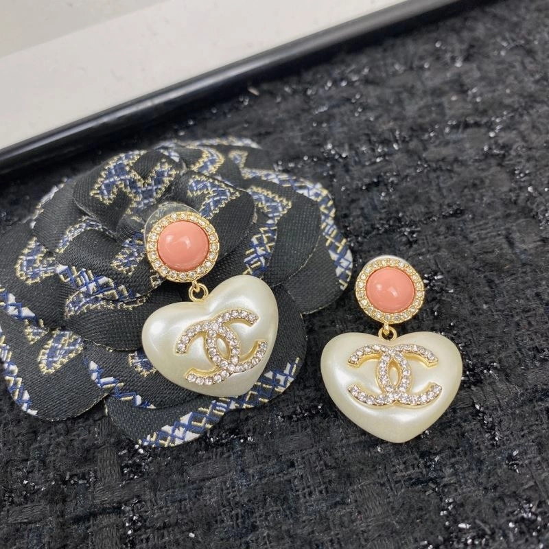 Chanel Earrings Functional 230607