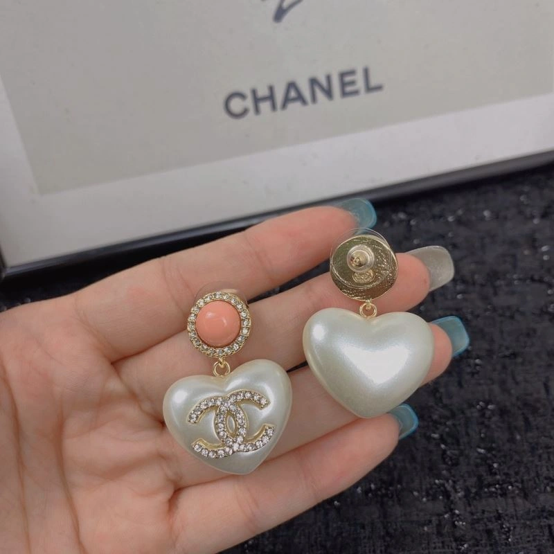 Chanel Earrings Functional 230607