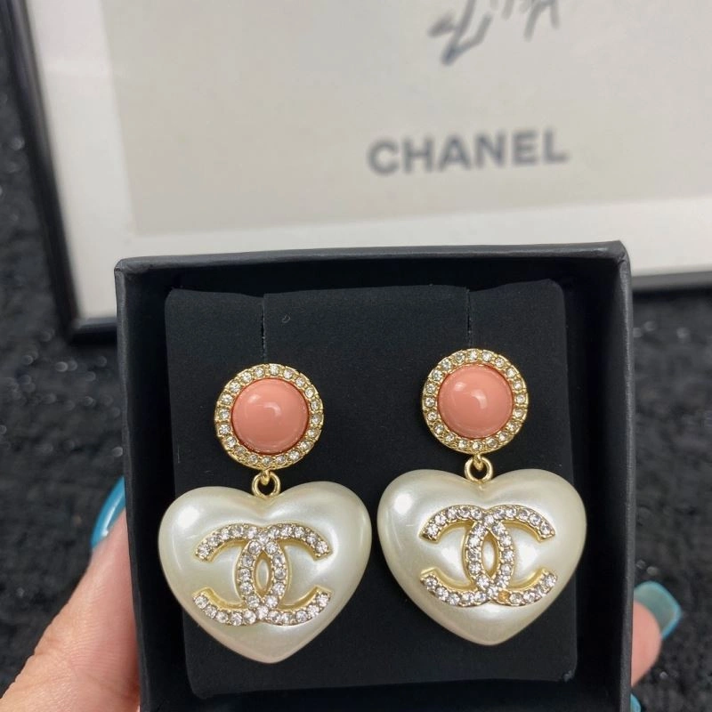 Chanel Earrings Functional 230607