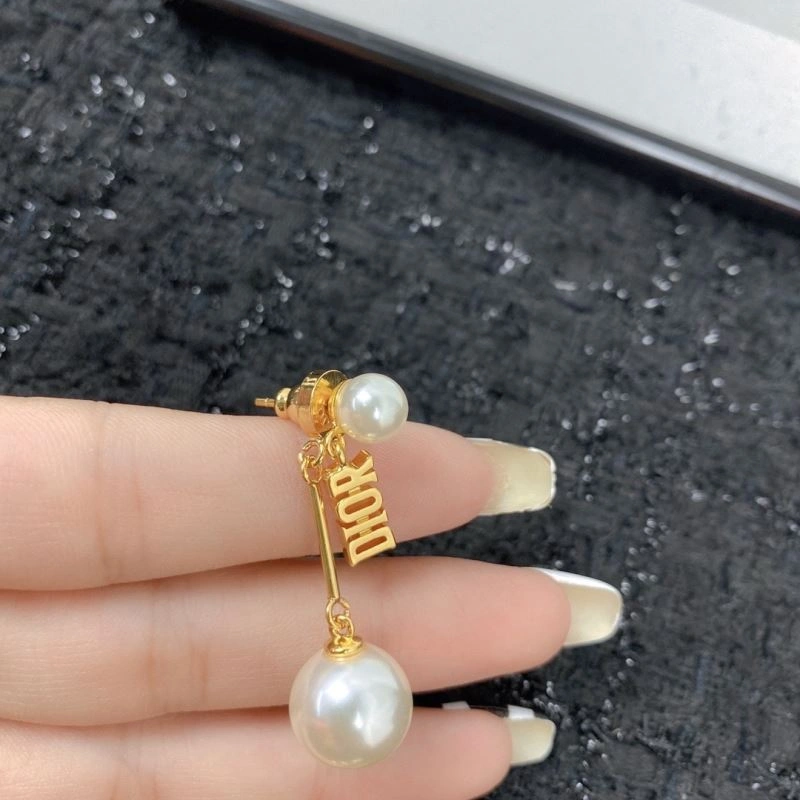 Chanel Earrings WeatherProof 230598