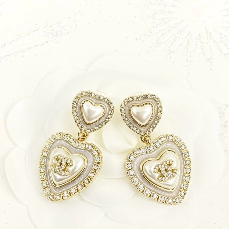 Chanel Earrings Refined 230585