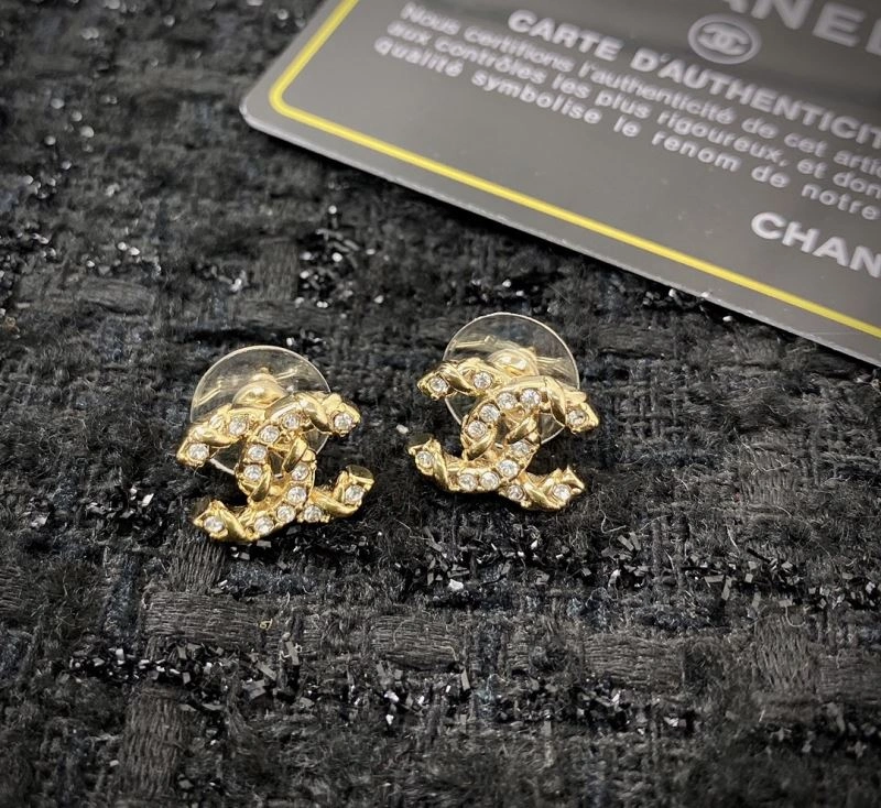 WellDesigned Chanel Earrings 230566