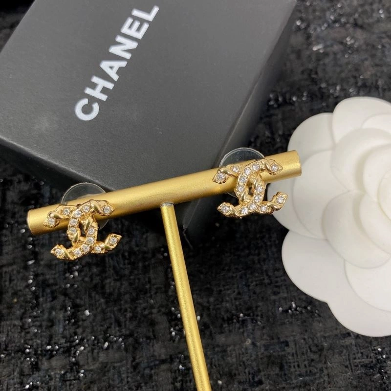 WellDesigned Chanel Earrings 230566