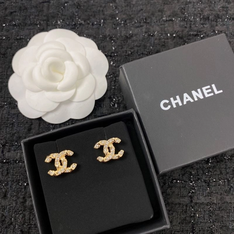 WellDesigned Chanel Earrings 230566