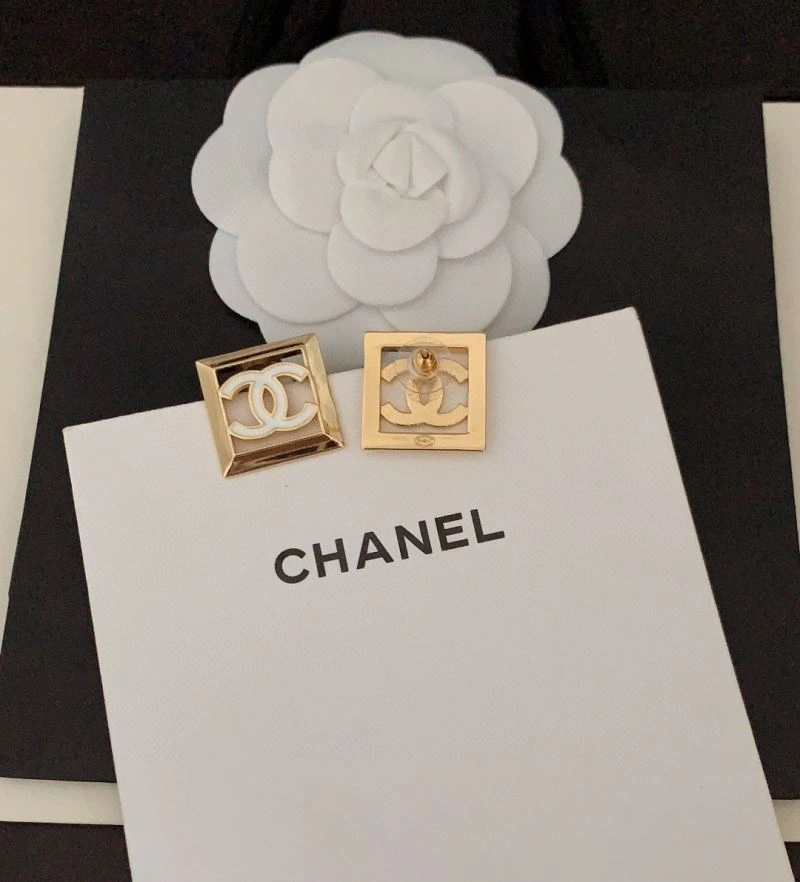 BestValue Chanel Earrings 230561