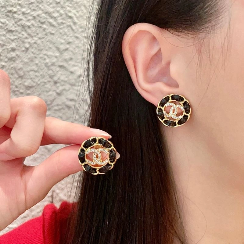 SmoothTexture Chanel Earrings 230629