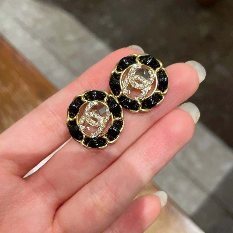 SmoothTexture Chanel Earrings 230629