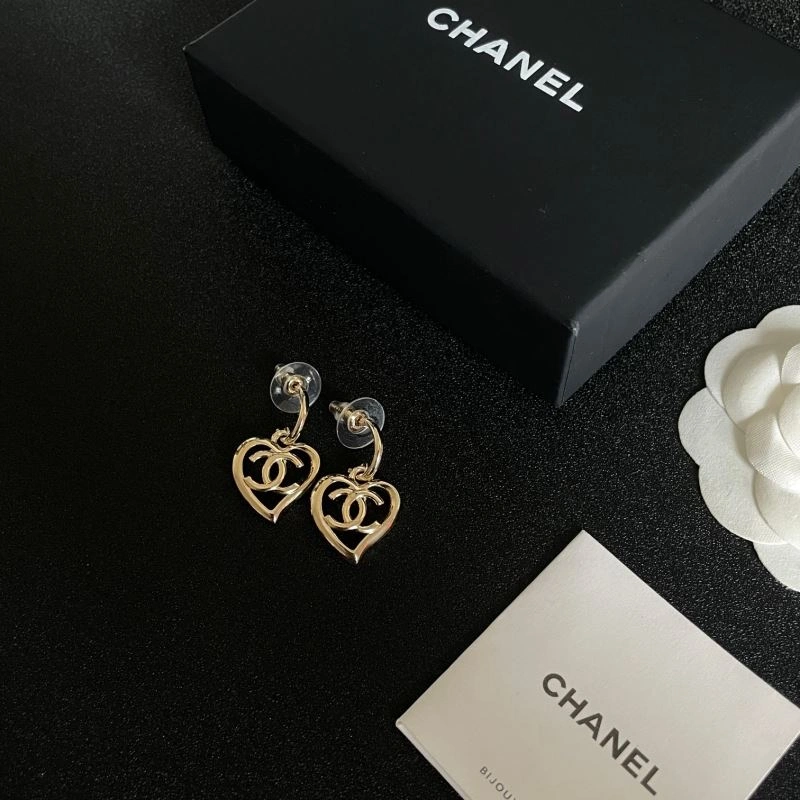 Vibrant Chanel Earrings 230643