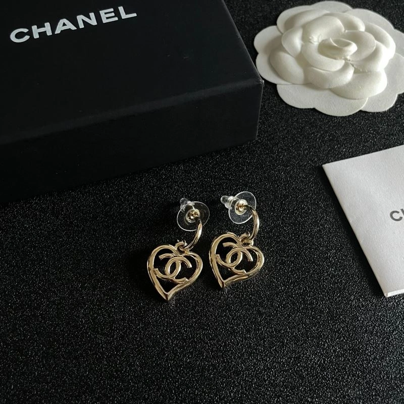 Vibrant Chanel Earrings 230643